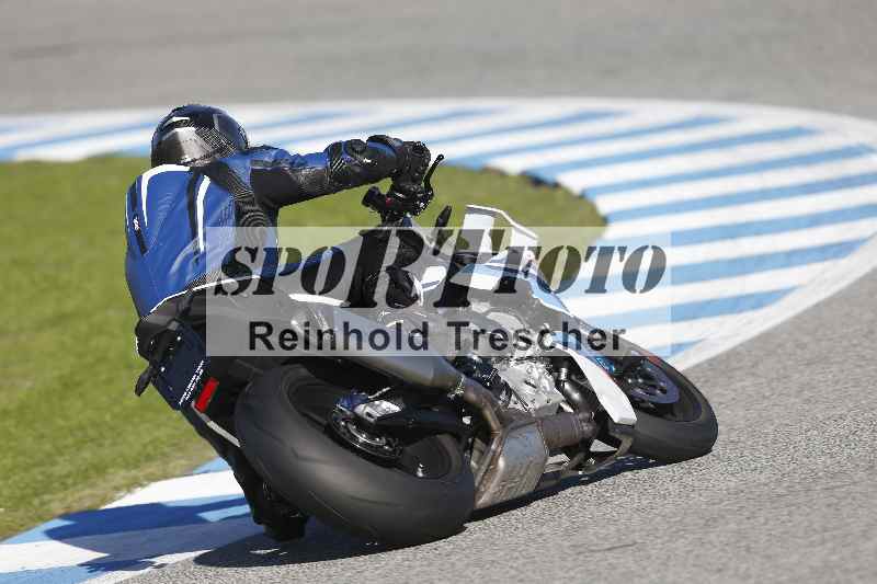 /Archiv-2025/02 28.-31.01.2025 Moto Center Thun Jerez/rot-red/3